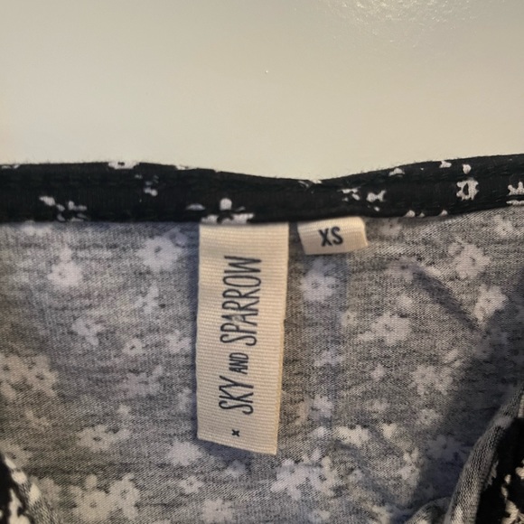 Tillys Sky and Sparrow Bodysuit - Picture 2 of 2